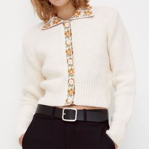 ZARA CONTRASTING KNIT CARDIGAN FLORAL